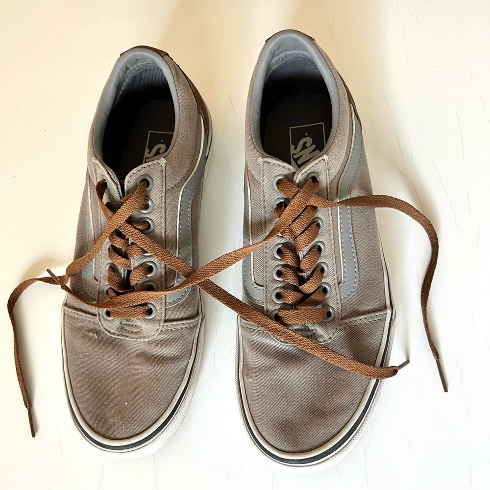 Men’s Vans sneakers